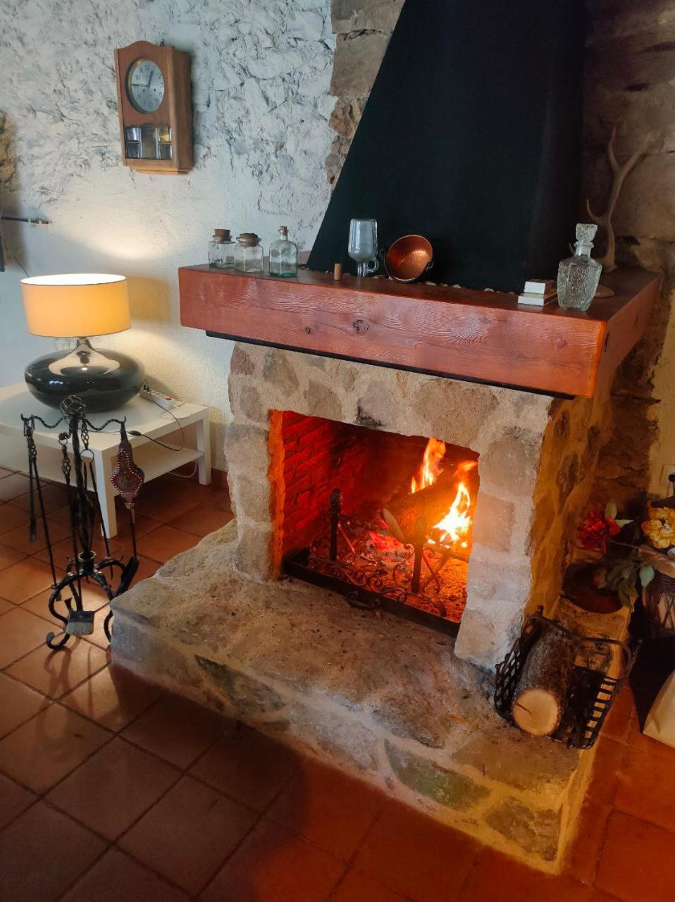 Casa Rural El Horno De La Aldegueela Torrecaballeros Exteriér fotografie