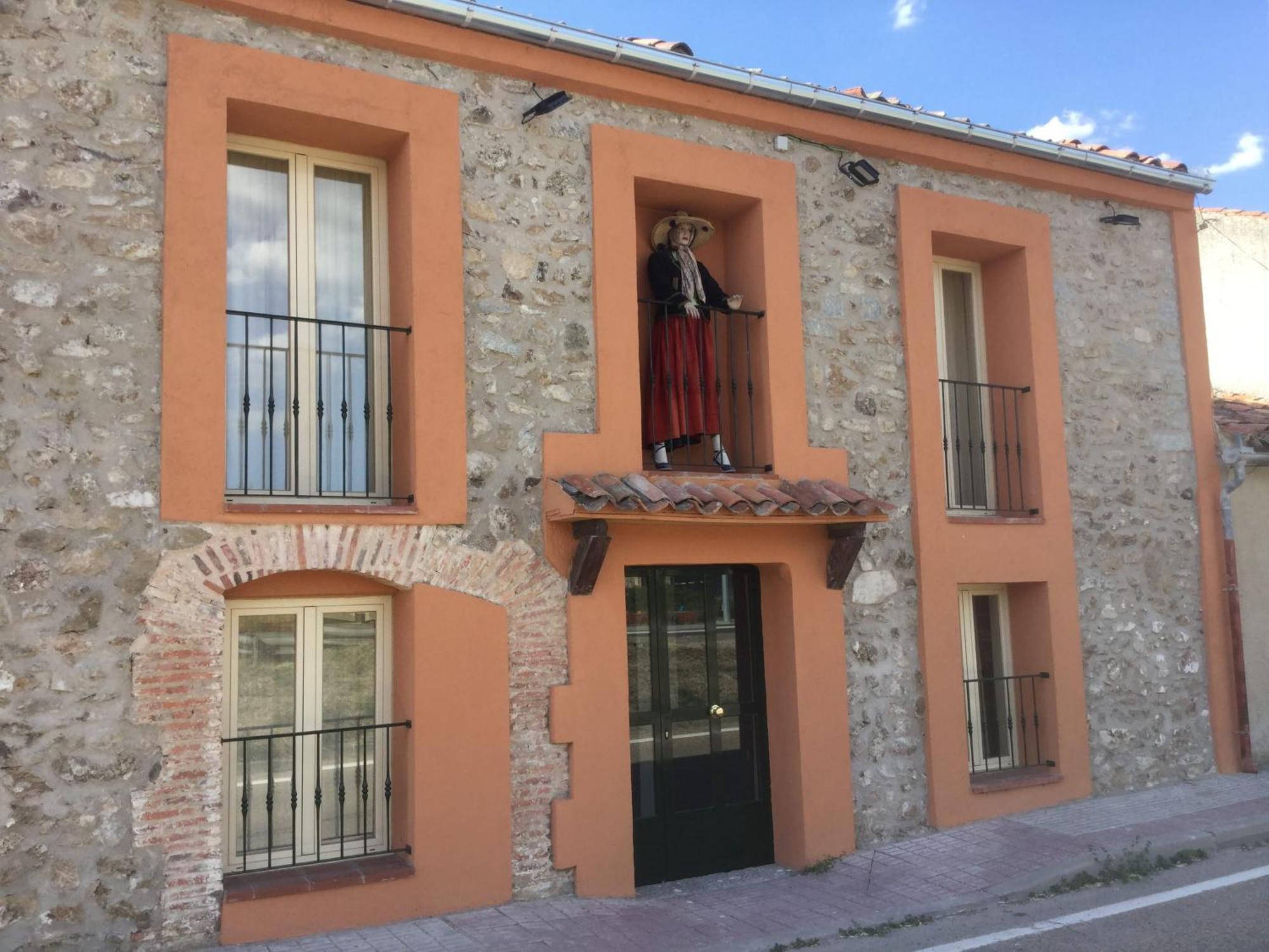 Casa Rural El Horno De La Aldegueela Torrecaballeros Exteriér fotografie
