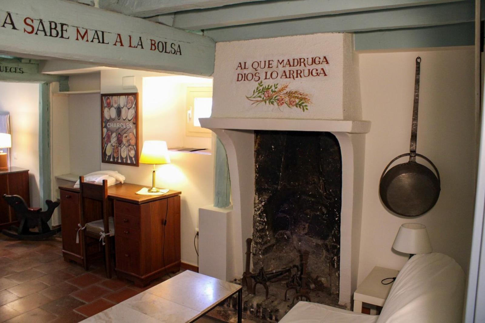 Casa Rural El Horno De La Aldegueela Torrecaballeros Exteriér fotografie
